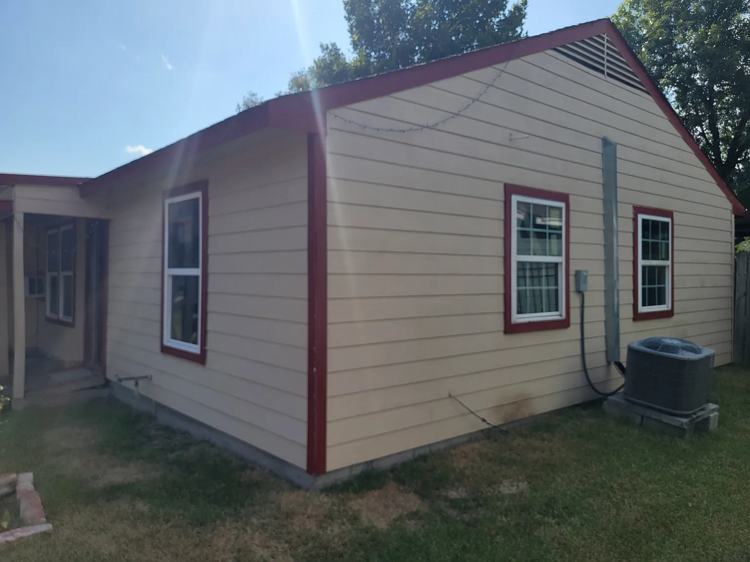 2 bed, 806 sqft, $1,500 — Photo 2