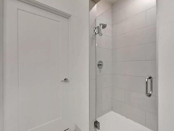5th image of 4361 S Congress Ave Unit 127