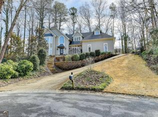 976 Forest Pond Cir, Marietta, GA 30068