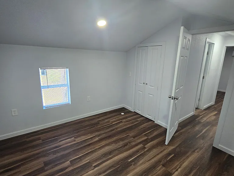 7202 Base St #B — Photo 8