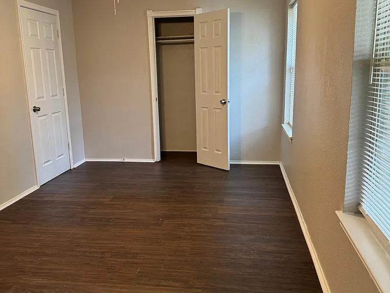 Flex room that's connected to the study. The door on left opens to the garage.