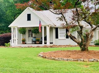 105 Lake St, Trussville, AL 35173