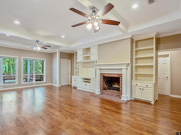 4th image of 21473 Sorrell Dr