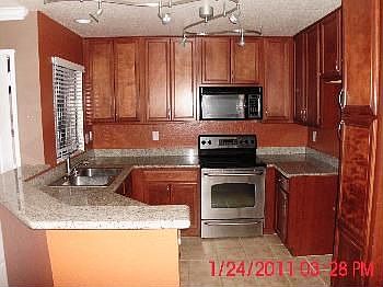 5th image of 78650 Avenue 42 APT 2209