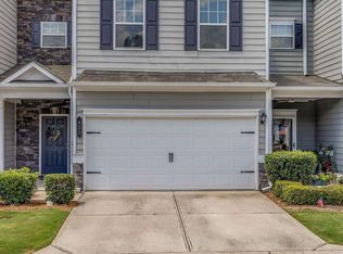 411 Crescent Woode Dr, Dallas, GA 30157