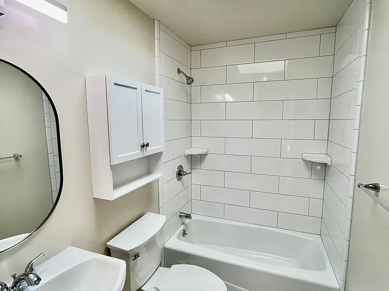 PM0372 — Photo 11