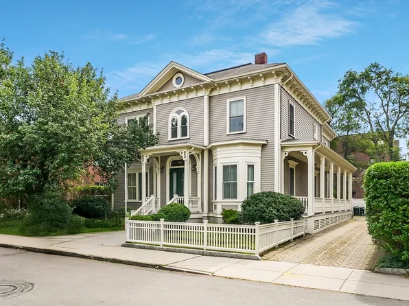 88 Ellery St, Cambridge, MA 02138