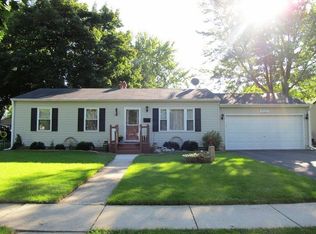 1725 Prather Ln, Dekalb, IL 60115