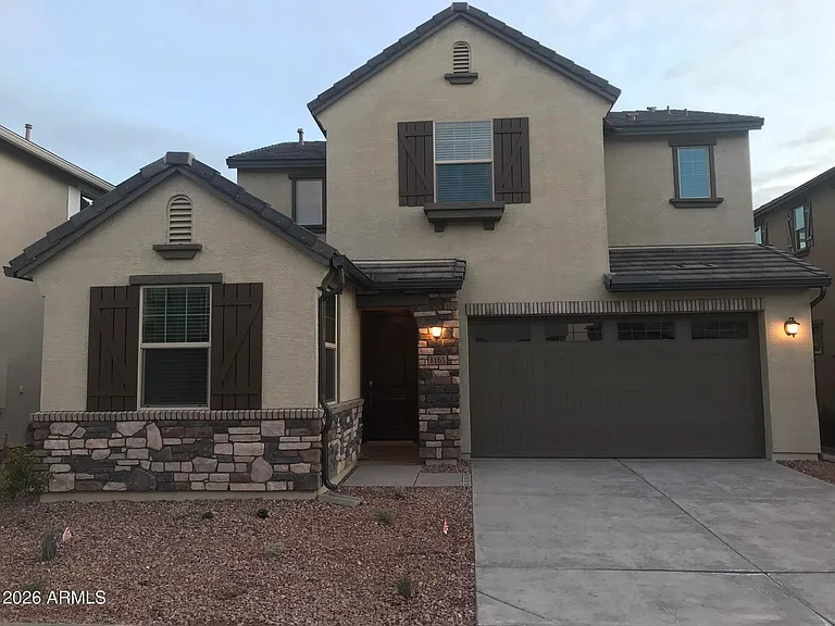 1165 E Thompson Way — Photo 1