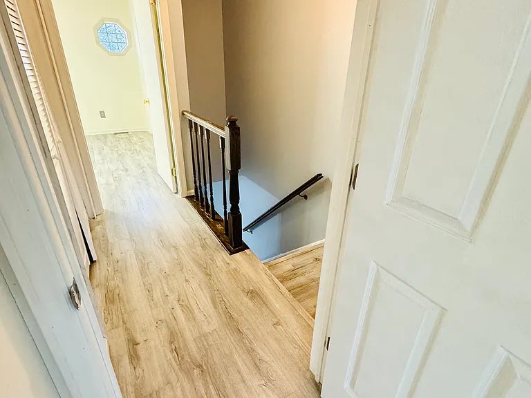 22 Wyckwood Ct — Photo 13