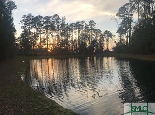 7 Daybreak Ln, Savannah, GA 31411