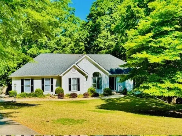 37 Inland Cir, Newnan, GA 30263