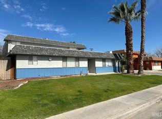 5712 Stockdale Hwy #4, Bakersfield, CA 93309