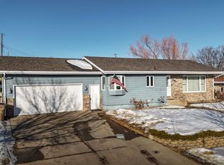 2720 W Central Ave, Minot, ND 58701