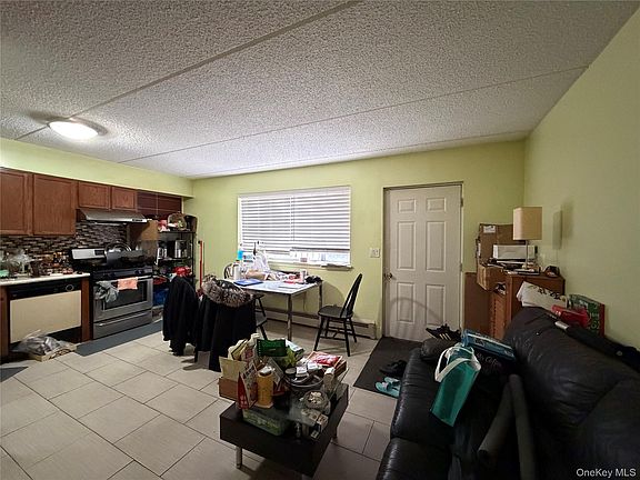 4th image of 1305 34th Avenue
