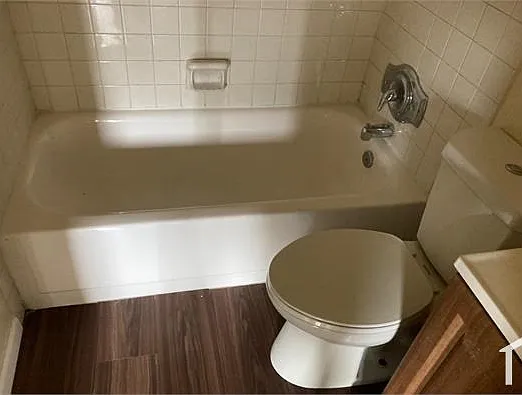 421 Southern Blvd NW — Photo 5
