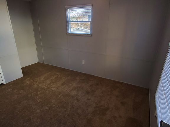 4th image of 225 Club Dr #J2h4ak