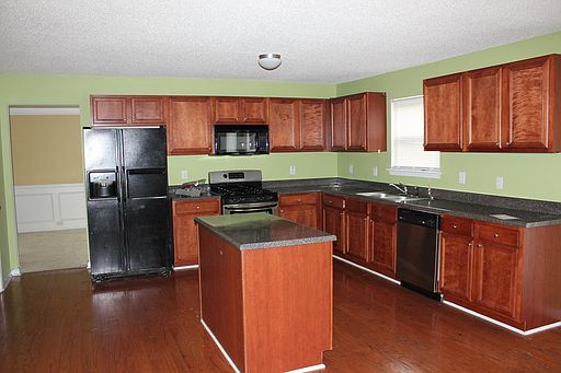 4th image of 1021 Odelle Cir