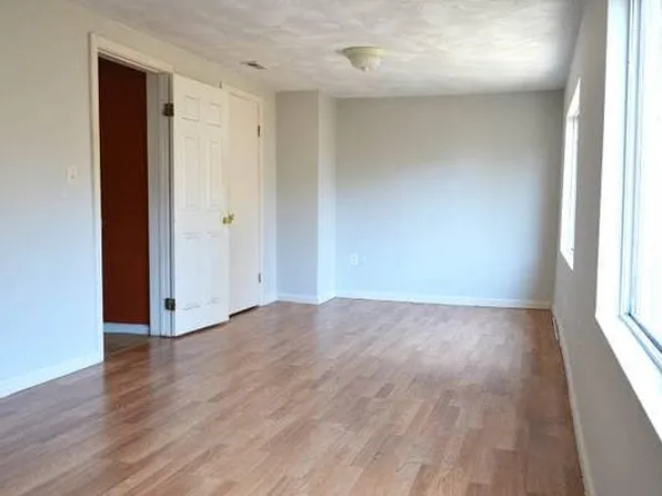 287 Alewife Brook Pkwy, Somerville, MA