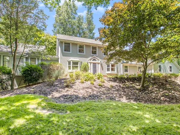 4887 Wylie Rd, Dexter, MI 48130