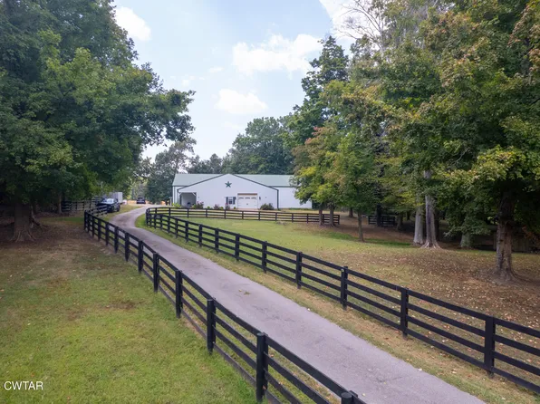 84 Trenton Hwy, Trenton, TN 38382