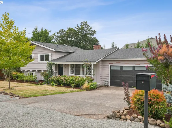 11 NE 136th Ave, Portland, OR 97230