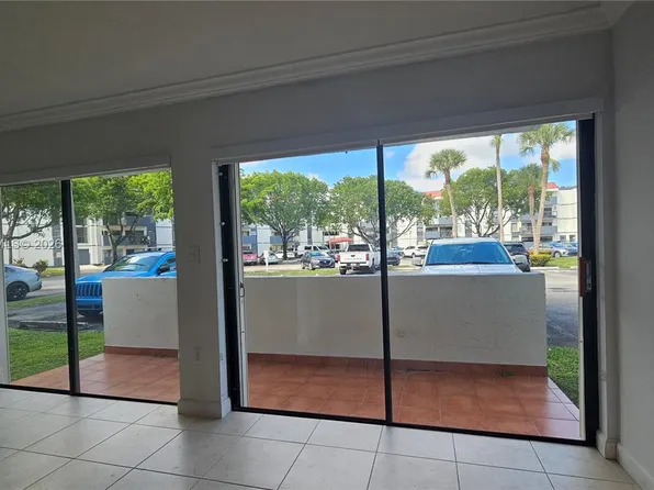 5800 SW 127th Ave APT 2109, Miami, FL 33183