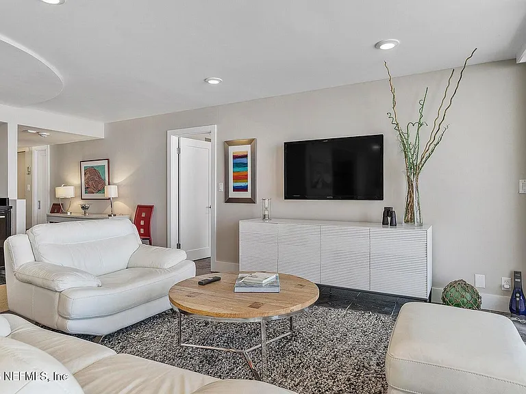 1601 Ocean Dr S #910 — Photo 14