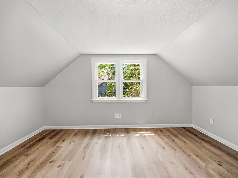 20803 Kenyon Dr — Photo 19