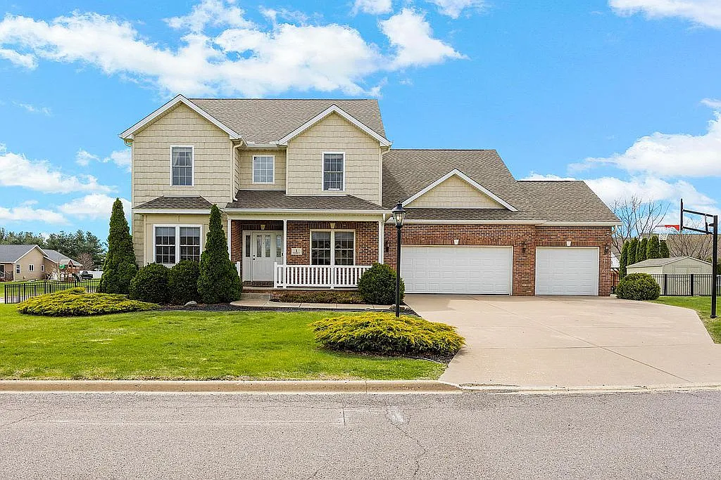 1 Stonecrest Ct photo 1