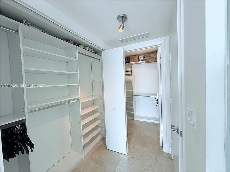 92 SW 3rd St #4311 — Photo 31