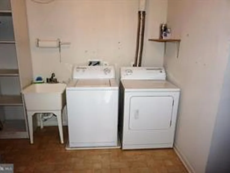305 Willrich Cir #B — Photo 20