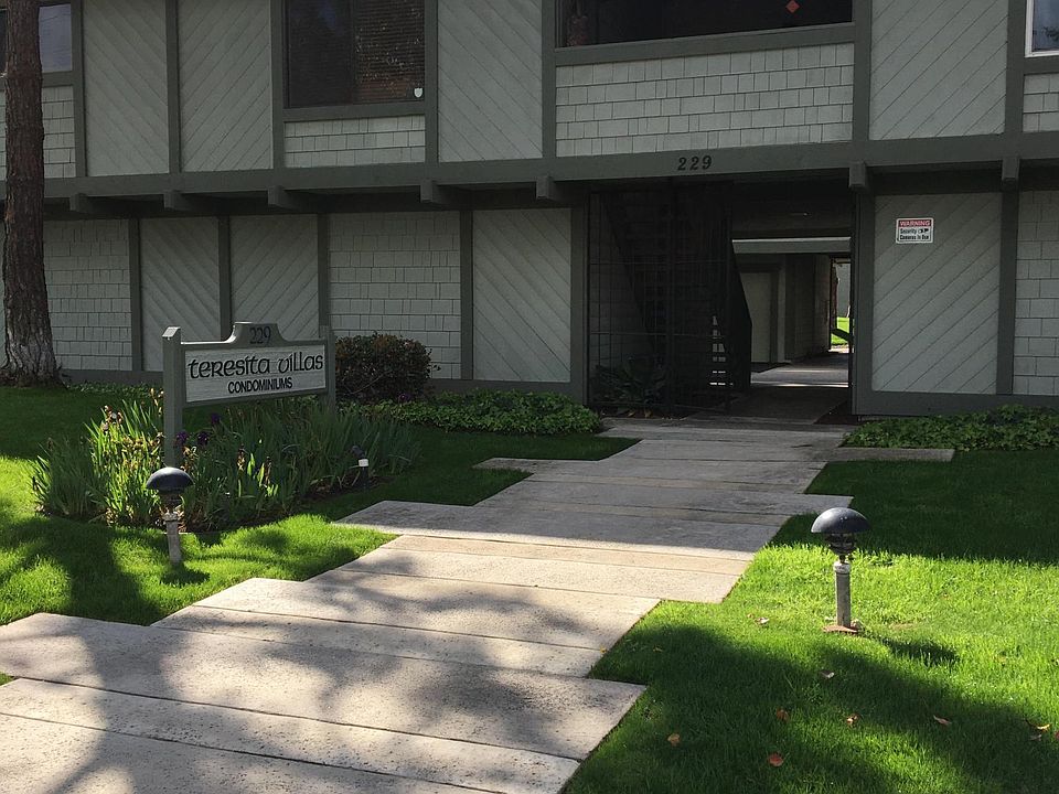 1st image of 229 W Wilson St APT 14