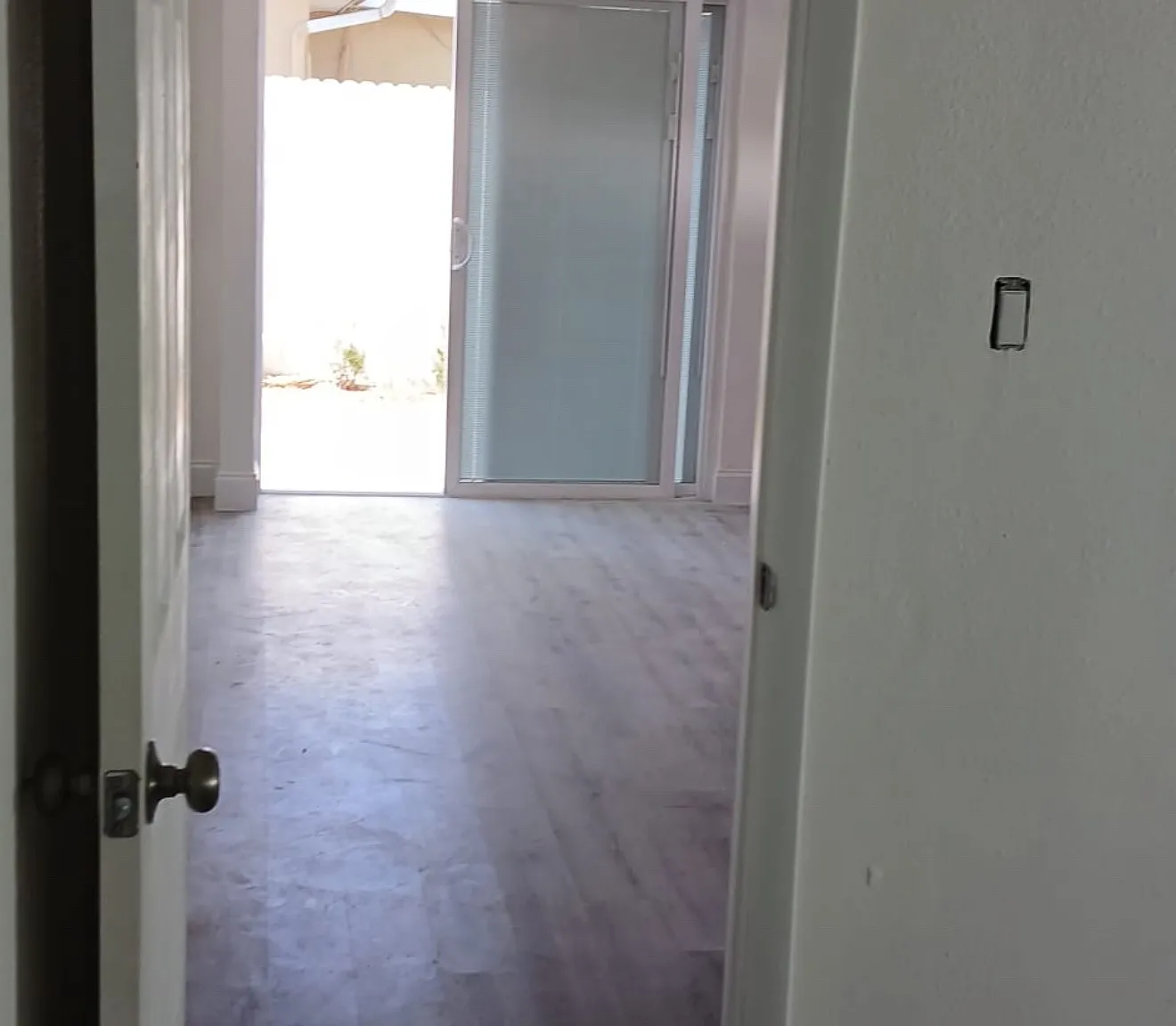 1 bed, 1550 sqft, $1,350 — Photo 2