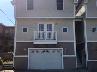 5 Hewitt St, Providence, RI 02909