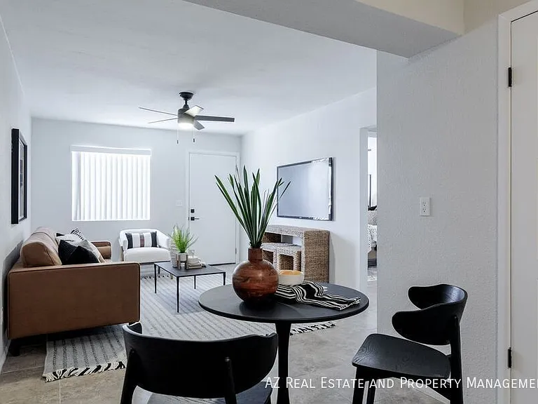 1615 N 51st St #4 — Photo 10
