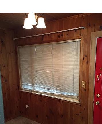 4th image of 1015 Cove Way