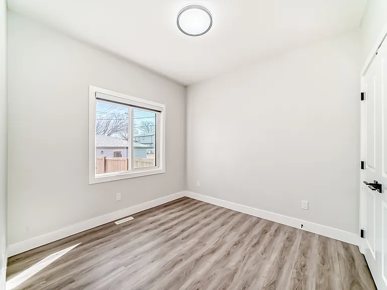 12903 123a St NW — Photo 18