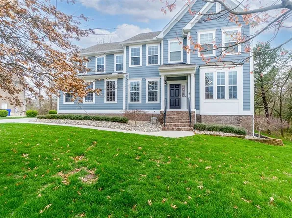 126 Torrington Cir, Suffolk, VA 23436