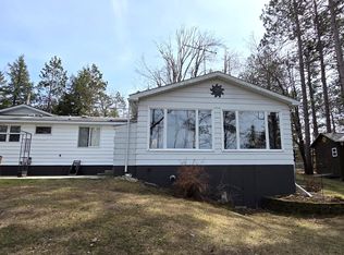 5699 Smith Rd, Cheboygan, MI 49721