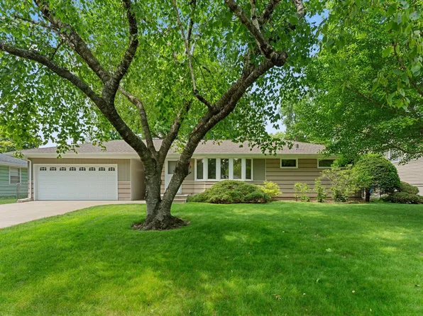 9112 Emerson Ave S, Bloomington, MN 55420