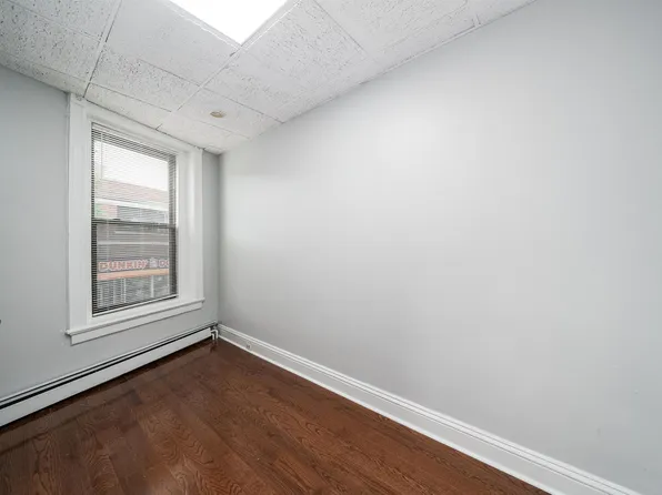 728 Bergen Avenue image 11 of 16