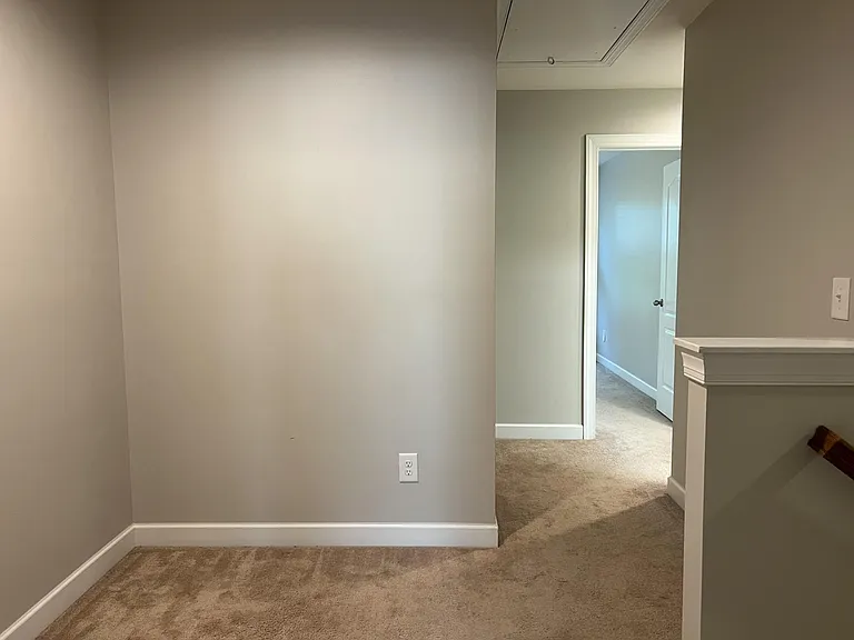 204 Alamosa Pl — Photo 7