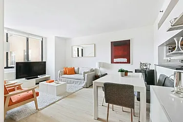 Rented by Level Group