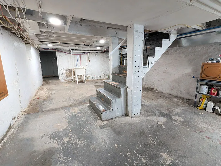 5109 Holmes St — Photo 20
