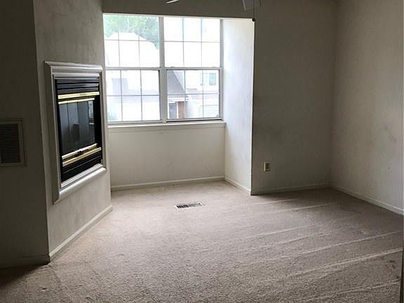 4th image of 2880 Saville Garden Way