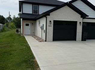 8269 E Main St, Coatesville, IN 46121