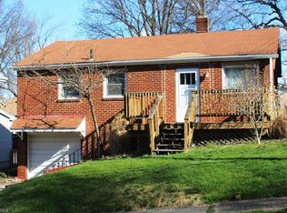 179 E Ford Ave, Barberton, OH