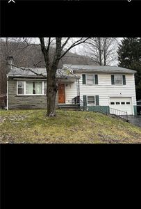 2 Park Pl, Delhi, NY, 13753