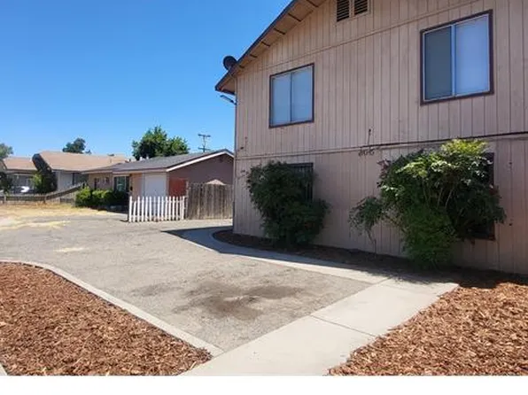 1214 E Clinton Ave, Fresno, CA